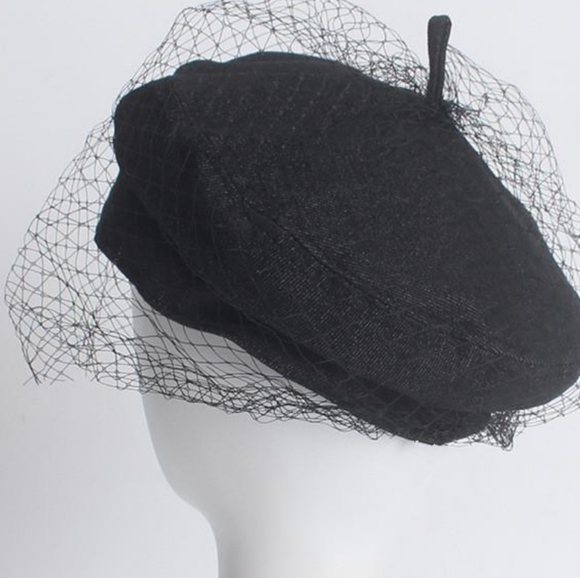Copy- Black beret hat with veil French Paris Fashion veiled black beret BNWT - Picture 4 of 4